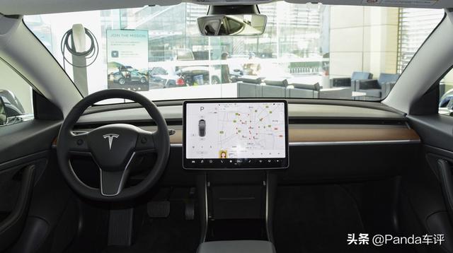 特斯拉MODEL3這波降價有點猛，傳統燃油豪車市場壓力更大了