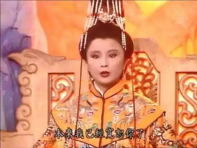 白素贞究竟什么来头，为何各路神仙妖魔鬼怪全都对她避让三分？