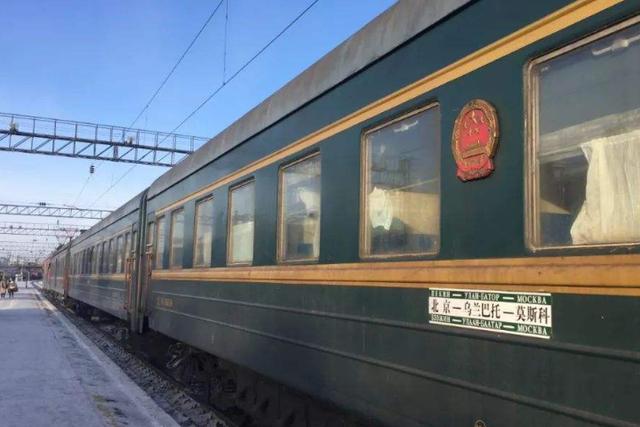这趟列车全程穿越三个国家，售价高达6000元，却总是满员