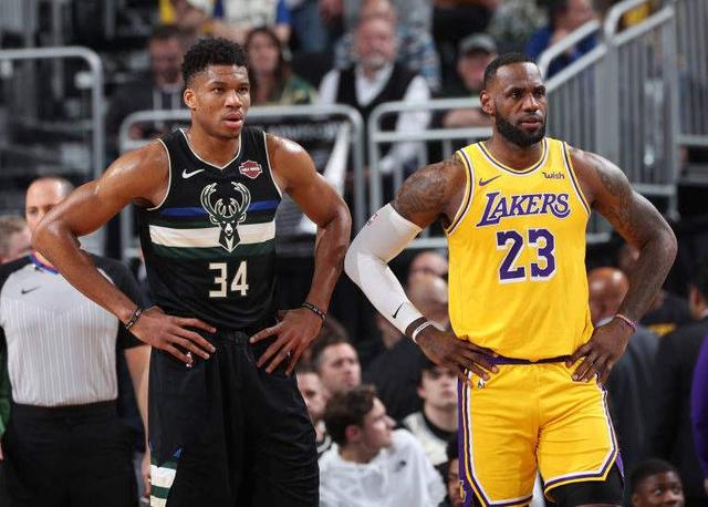 疫情笼罩下的美国加州：湖人队比赛不受影响，马拉松比赛正常进行