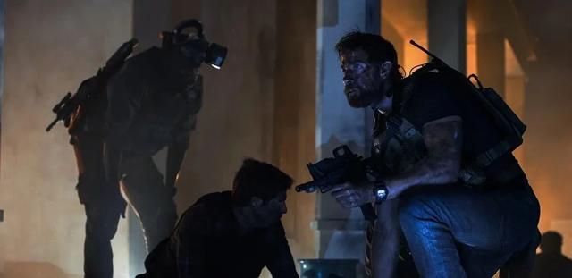 《危机13小时》｜点播推荐