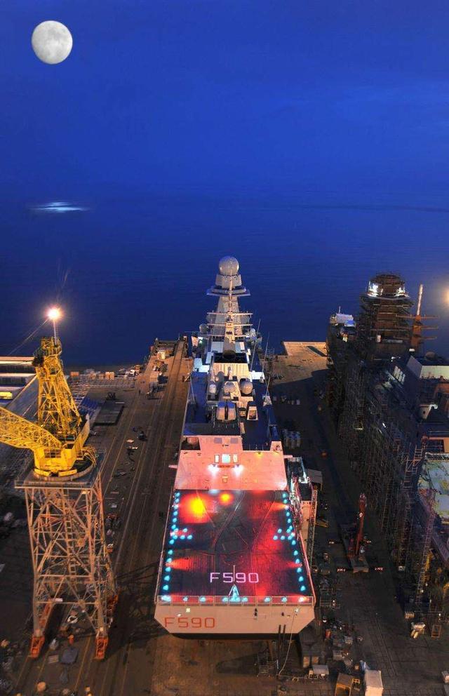 意大利派遣軍艦向俄羅斯示威，俄羅斯：如此忘恩負義令人憤慨！