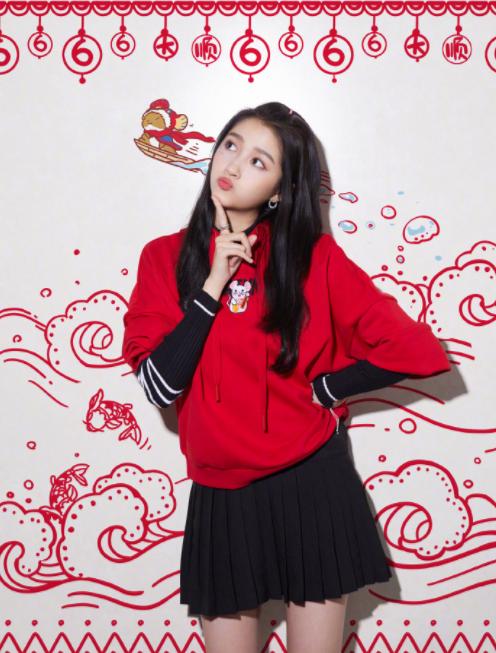 关晓彤携妈妈发热门诊就医,母女全副武装气氛不对劲