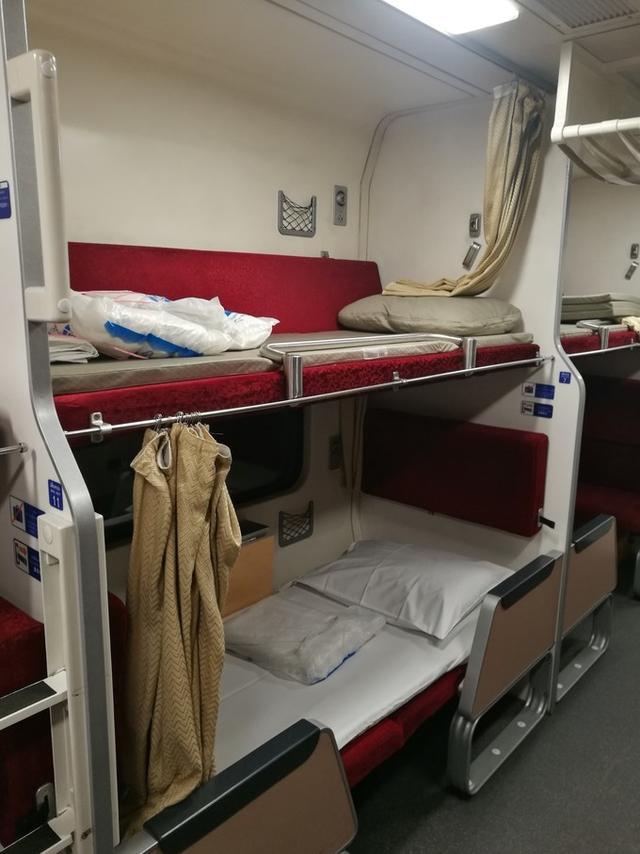 中国小伙在泰国上演泰囧，坐火车去曼谷，买个票却一波三折