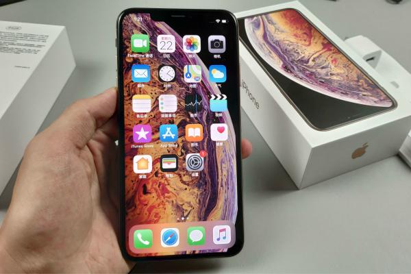 苹果打起价格战！iPhone XS Max开始降价，开始清库存的节奏