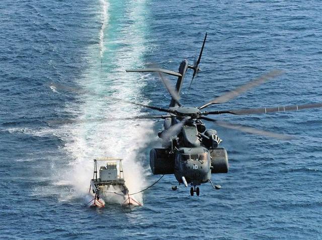 美航母流窜南海，俄军立刻出手突破日本拦截：搜索美军海底核导弹