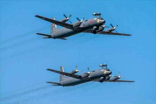 美航母流窜南海，俄军立刻出手突破日本拦截：搜索美军海底核导弹