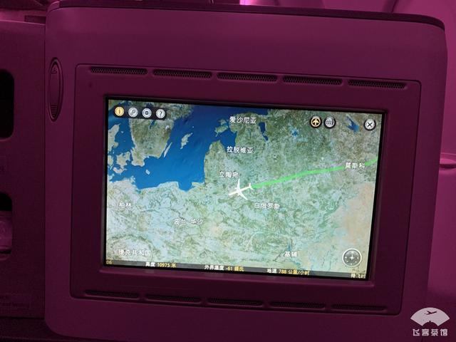 往返票价18000多元！打卡中国载旗航空的商务舱，飞机餐你给几分