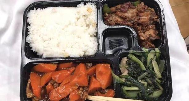 疫情下，各國“隔離餐”長啥樣？韓國的最營養，中國的看餓了