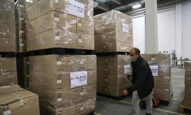 捐1百万个口罩给日本,又给伊朗捐了1百万个后,他重登亚洲首富