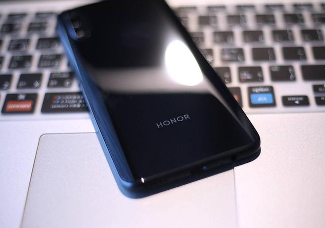 用了半年总结感受，荣耀9X是否需要换机？