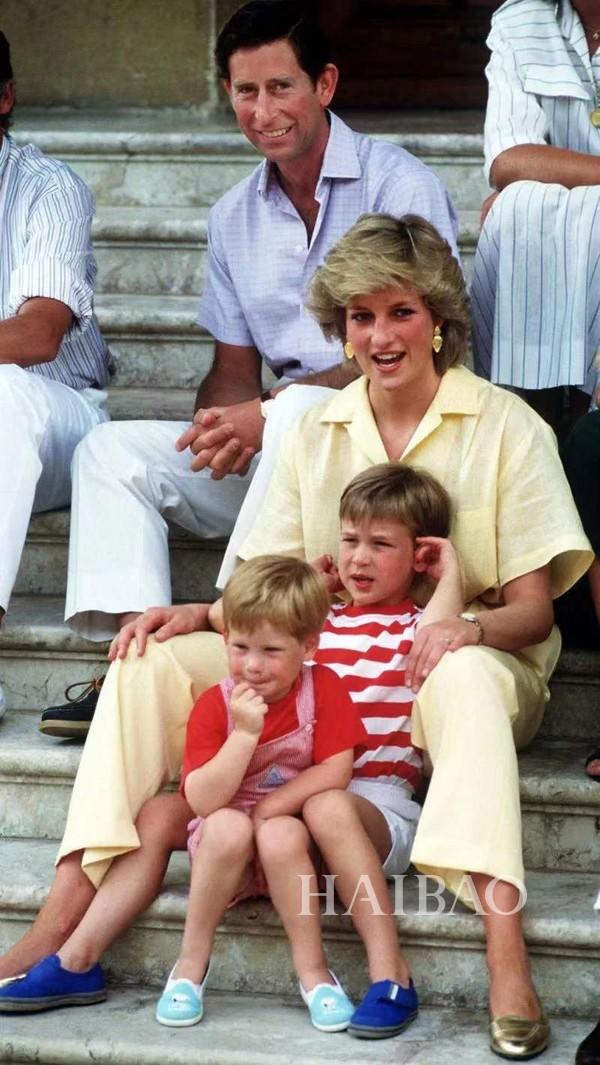Princess Diana当年的王室Couple着装，完胜儿媳Kate Middleton和Meghan Markle