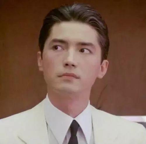 尊龙：令林青霞王祖贤着迷的男人，67岁未娶妻只倾心陈冲