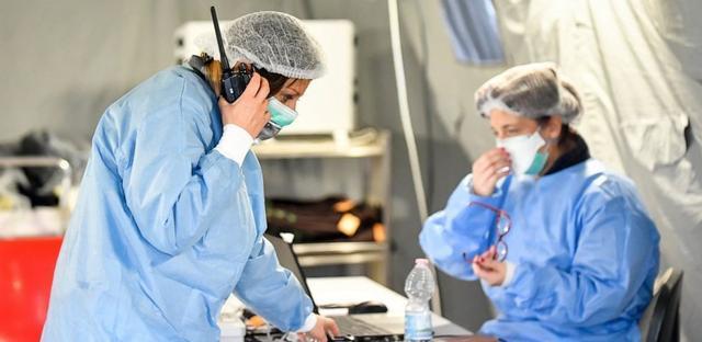 先放了孟晚舟再说！加拿大求购口罩被拒，屡次得罪中俄