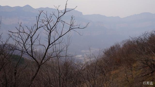 徒步邢台九女峰，令人无不惊叹大自然的鬼斧神工，网友：险峻秀美