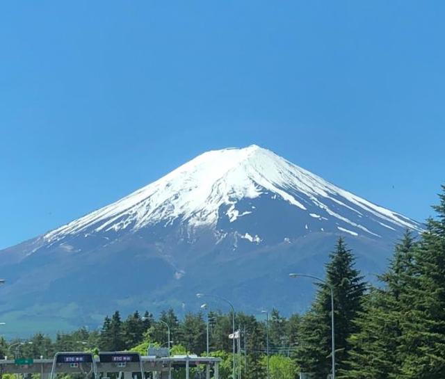 富士山是日本的象征，却是日本租来的，每年需要交天价租金