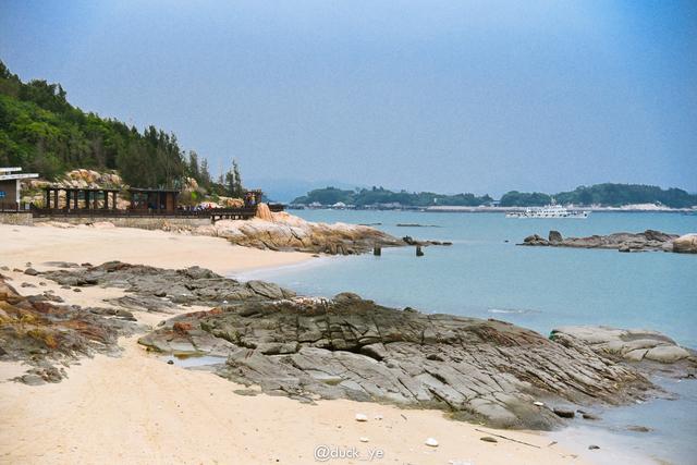 福建第二大岛屿隐世绝美，海滩、老街、古城皆有，随处都能拍大片