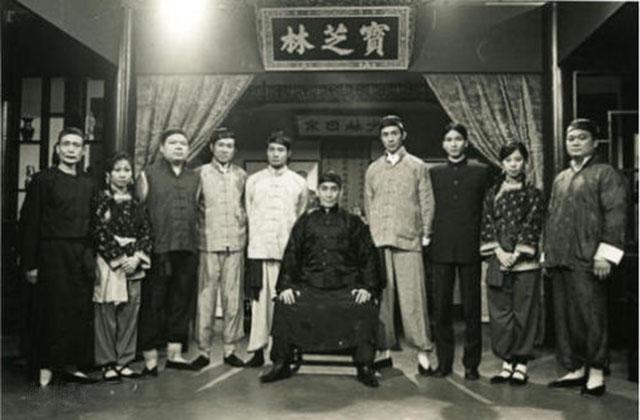 黃飛鴻的十三姨：19歲時嫁給黃飛鴻，無兒無女，1982年在香港去世