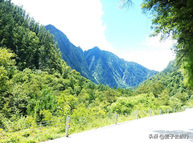 骑行川藏回忆12：通麦天险最后的时光，鲁朗石锅鸡流连忘返