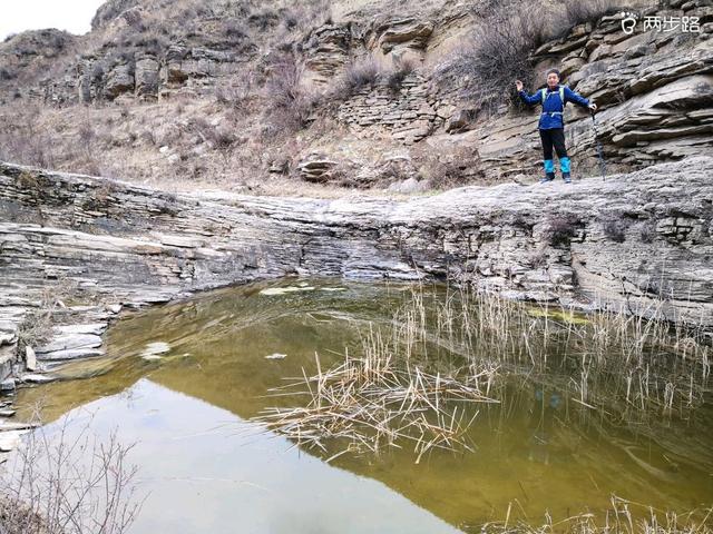 北遮沟里隐秘奇观，水流穿石别有洞天