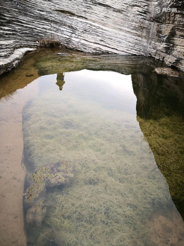 北遮沟里隐秘奇观，水流穿石别有洞天