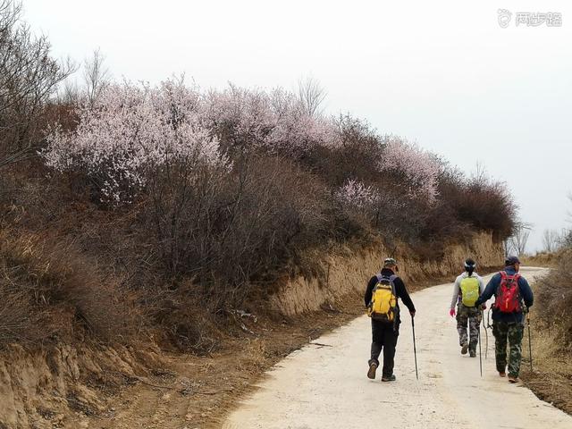 北遮沟里隐秘奇观，水流穿石别有洞天