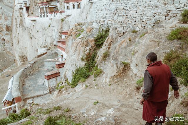 喜馬拉雅之中的“懸空寺”，藏在深山，比另一面不丹的寺廟更美