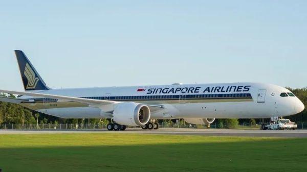 新加坡航空籌資逾百億，航空業仍處困境