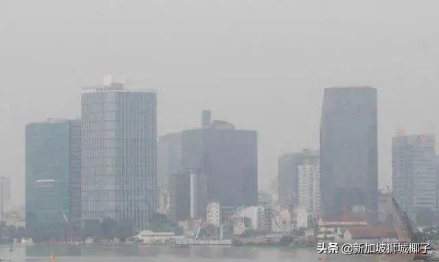 雾霾预警！新加坡的邻国爆发森林大火，口罩要戴到天荒地老