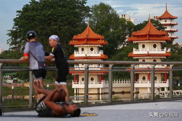 旅游业冷飕飕 新加坡大手笔鼓励国人国内逛吃逛吃