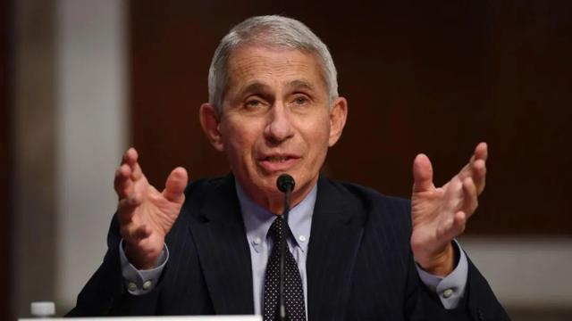 驳斥特朗普后，白宫要对美国“抗疫队长”下手了