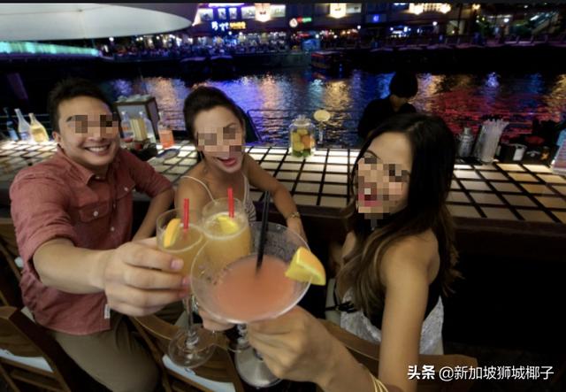 沒忍住！7個外國人在新加坡碼頭喝酒被抓