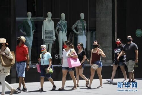 病例数据“一路狂奔”，美国疫情为何失控？