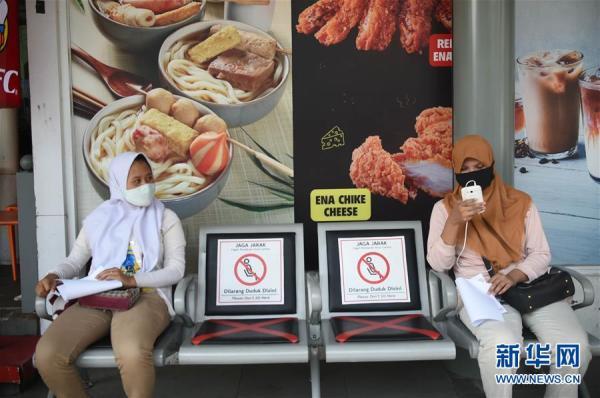 印尼新冠肺炎确诊病例已超10万例