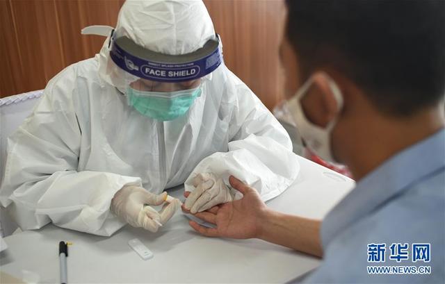印尼新冠确诊病例突破10万例