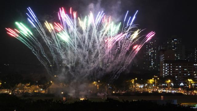 國慶節 丨新加坡真的不怕疫情嗎？