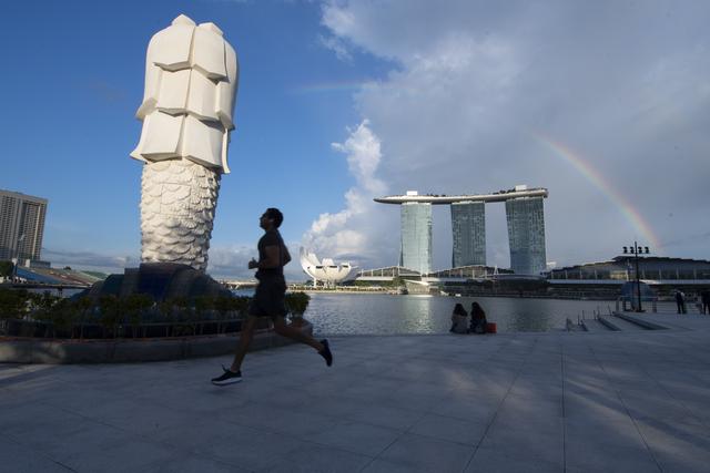 亚太经济笔记 |“宅度假”成新加坡人休闲新常态