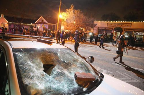 渐渐听不见消息了？美国暴力示威并未结束，美军基地又爆发小规模内乱