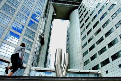 委内瑞拉外长：美国“承认”犯了反人类罪