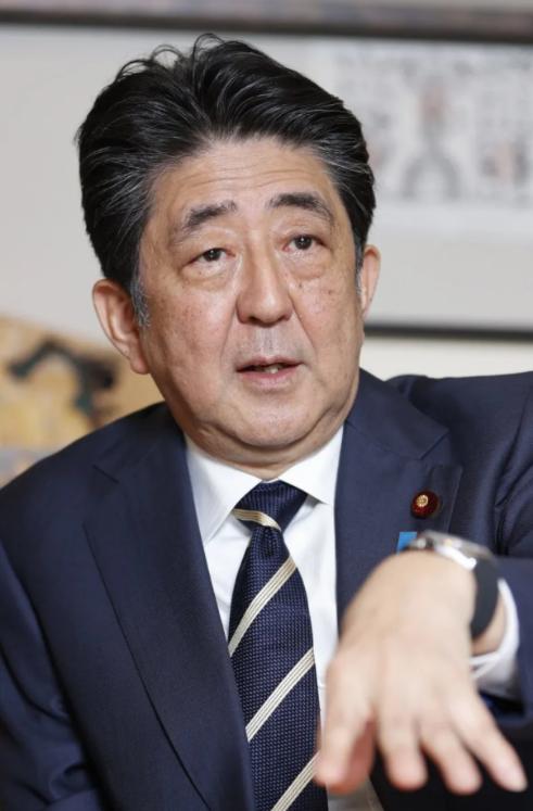 安倍爆料：特朗普曾质疑我，“假如美国被中国攻击，日本什么都不会做吧？”