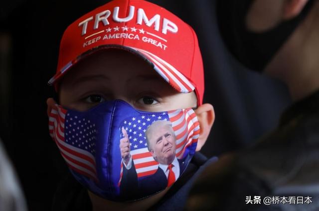 2020年美国处于疯狂与理智的边缘