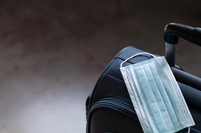 真不怕感染新冠吗?美国假期旅游人数超百万