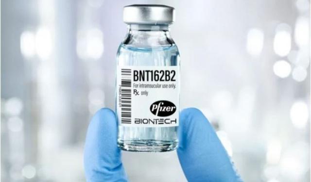 白宫:明年6月底每个美国人都将接种上新冠疫苗