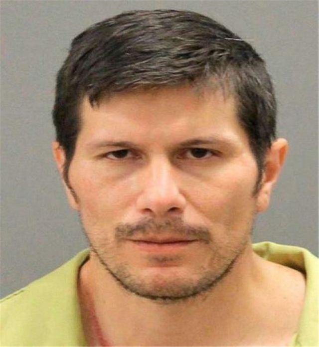 美国乱了!一年39052人丧命,美国已进入大规模枪击时代?