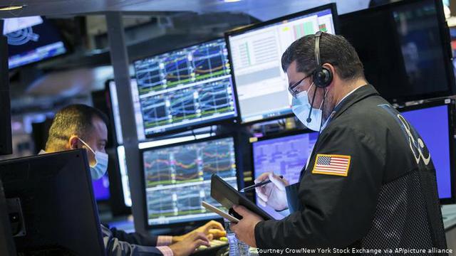 特朗普政府强化行政令阻止美国人投资中资企业,指数基金也不行