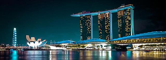 新加坡繁荣背后为啥却充满争议？