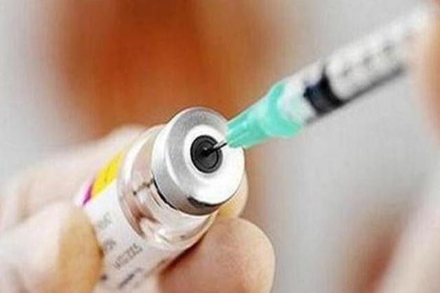 美国疫苗受到质疑!三位前总统同时发声,拜登无奈做出重要决定