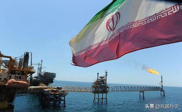 印尼查扣2艘油轮，其中一艘来自伊朗，行动诡异偷偷摸摸转运石油