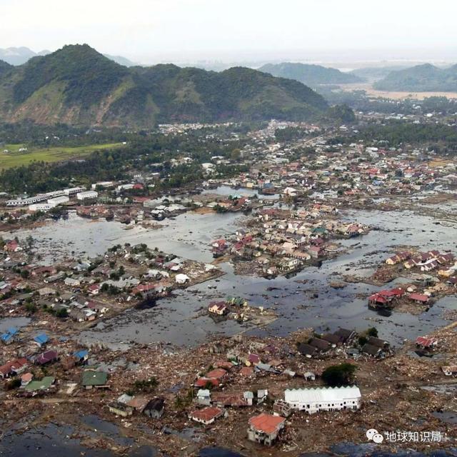 印尼爪哇为何发洪水？| 地球知识局
