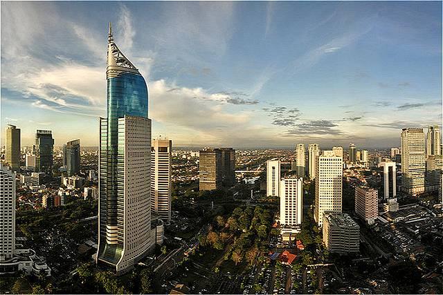 印尼为何要迁都？雅加达的“大城市病”，究竟有多严重？